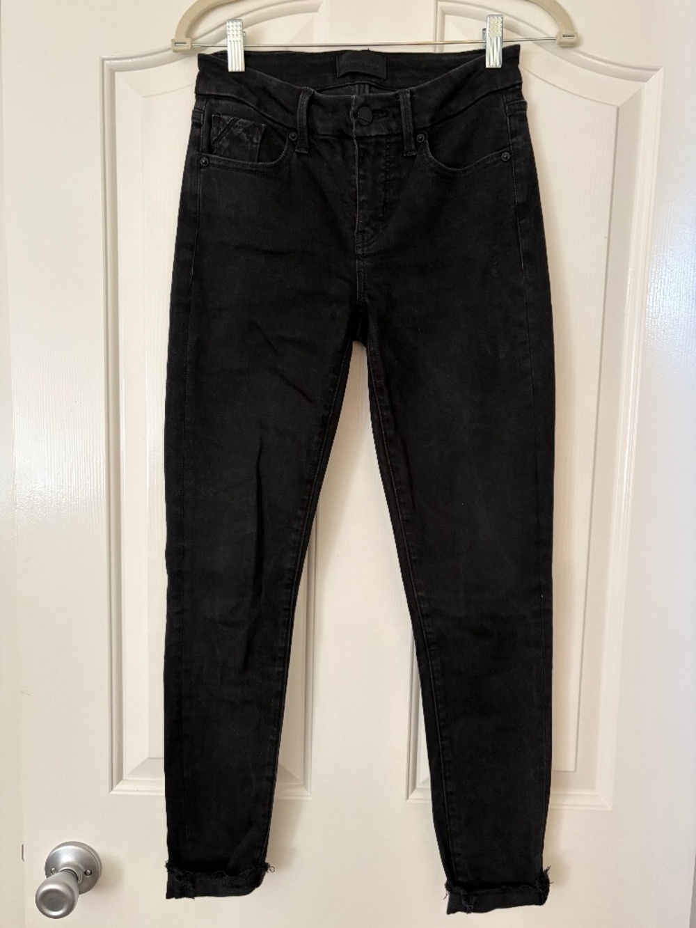 Buckle Black Ankle Skinny Jeans Size 24x29